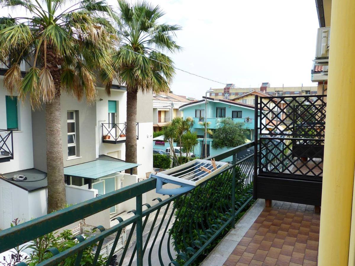 Bed and Breakfast Le Mimose Pescara Exterior foto